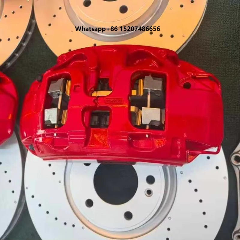 Forged Front Brake Caliper 4 Piston - 新型アップグレードアフターマーケットブレーキディスクキャリパーセット 6ピストンフロント 4ピストンリア 鍛造アルミ合金キャリパー